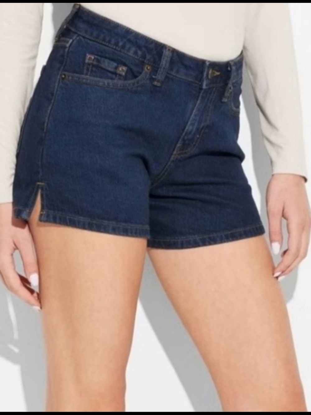 Wild Fable Women's Mid-Rise Midi Shorts Size 8 Inseam 4" 5-pocket Dark Blue